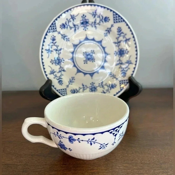Furnivals Limited Denmark Blue Cup & Saucer England Floral Excellent Condition - Picture 3 of 10